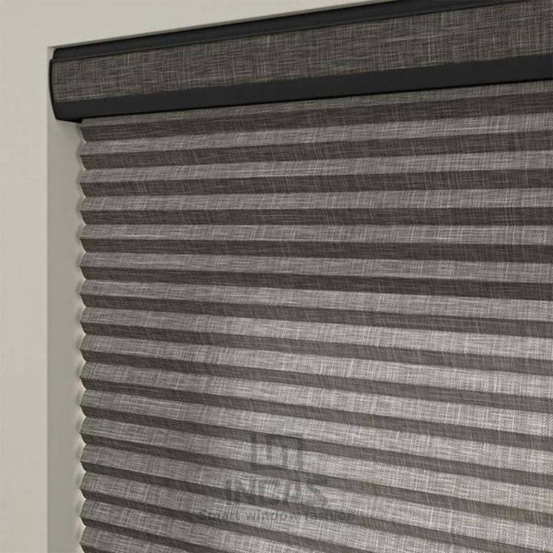 Sheer Linen – Lớp Lọc Sáng Tự Nhiên Trong Cấu Trúc Tổ Ong